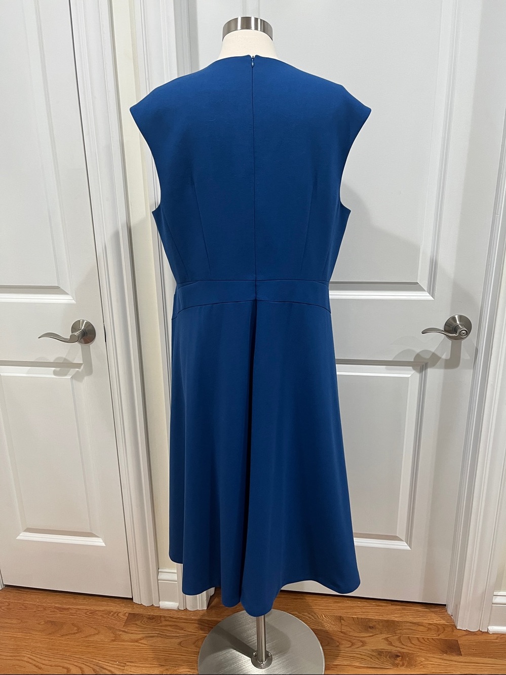 L.K. Bennet Aylin Midi Dress in Hockney Blue Size 16 - Picture 6 of 15